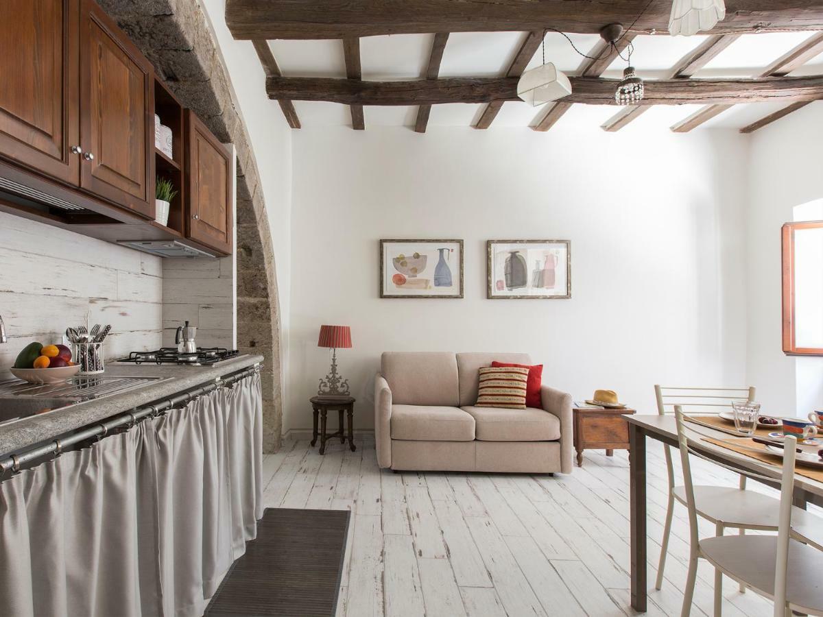 Residenza Turistica Di Via Delle Caiole 32 Viterbo Luaran gambar
